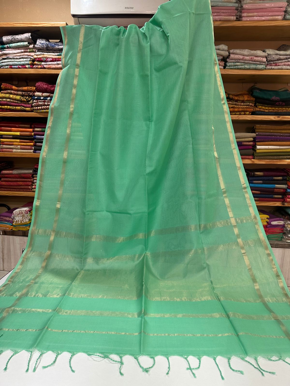 Special Maheshwari Silk Saree Green